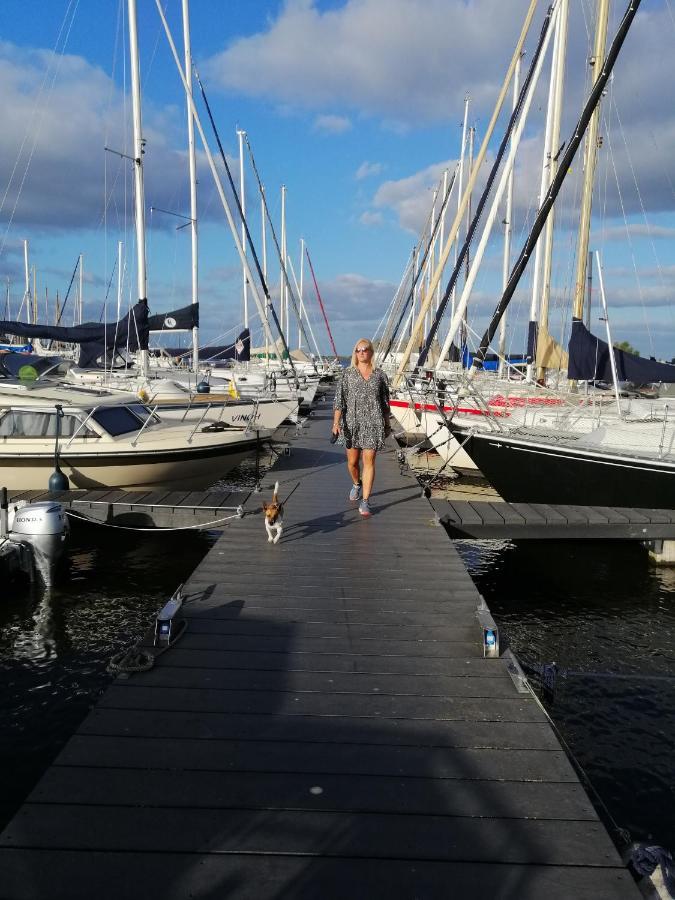 Stacaravan Op 5 Sterren Vakantiepark De Kuilart Friesland Aan Het Meer Met Zwembad 5P 237 Koudum Exterior foto